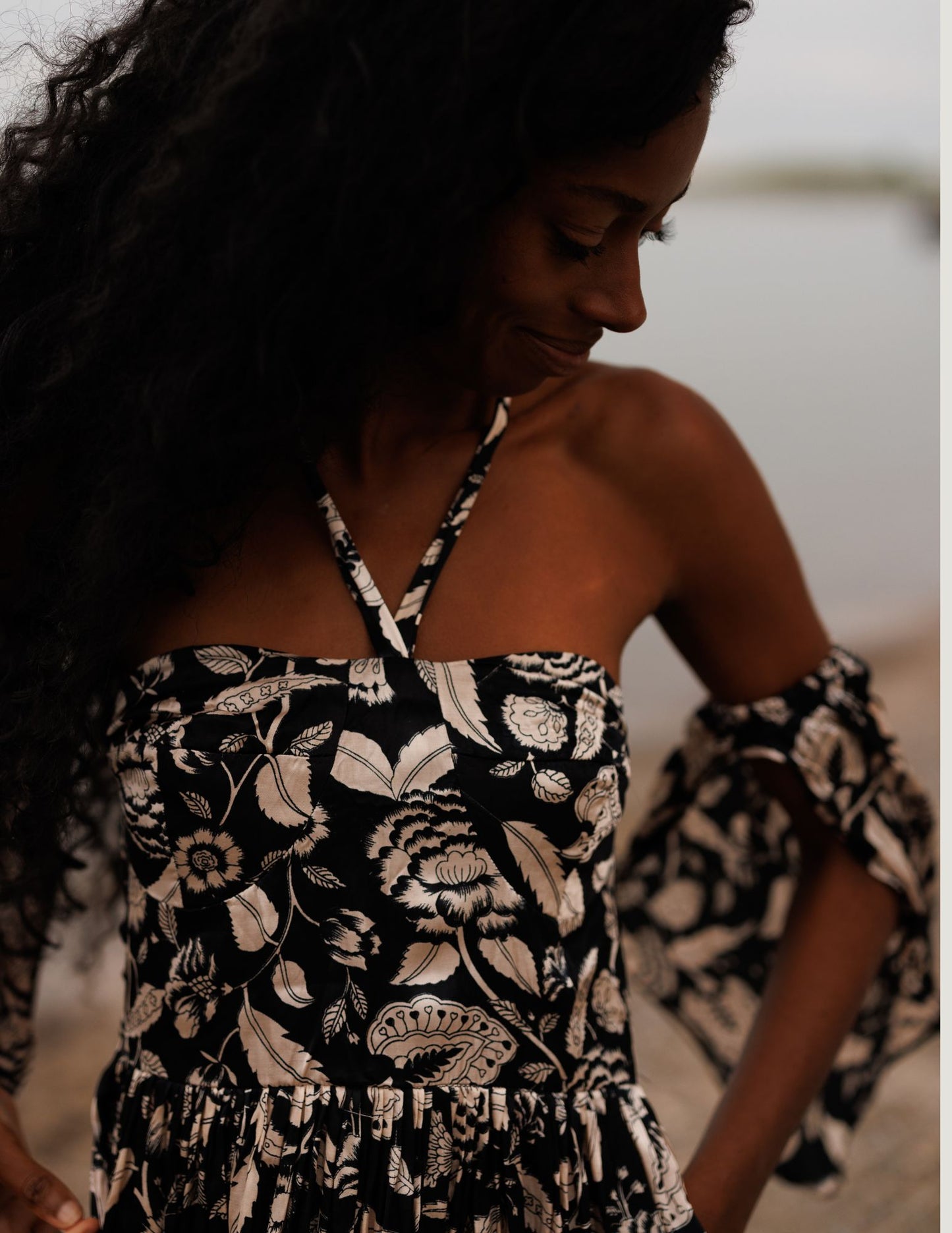 El vestido negro de Valentino // SAARTHI